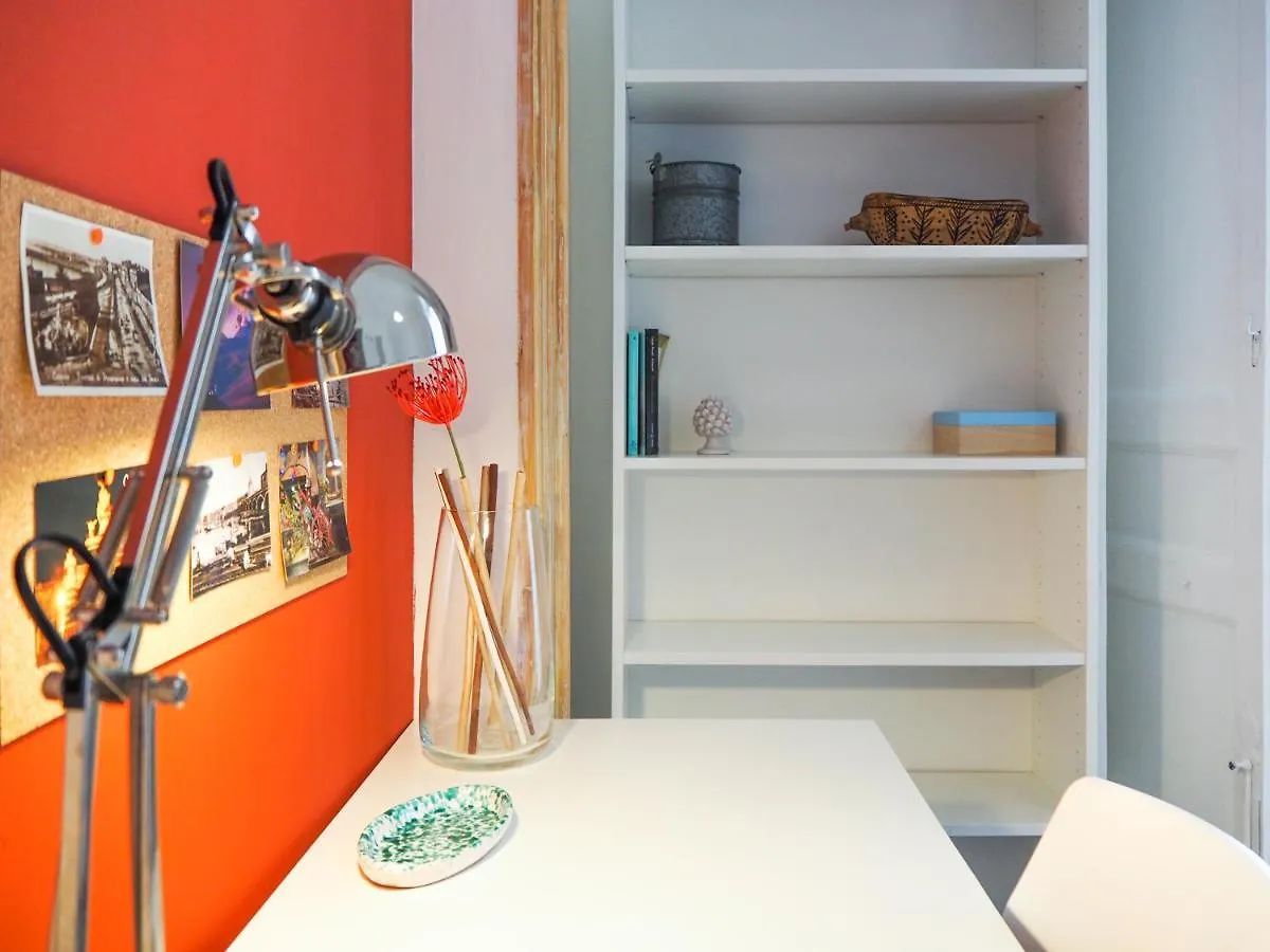 Apartment Dietro Il Castello Catania Italy